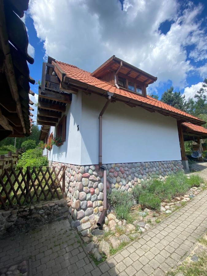 Dom Na Grobli Holiday home Dluzki